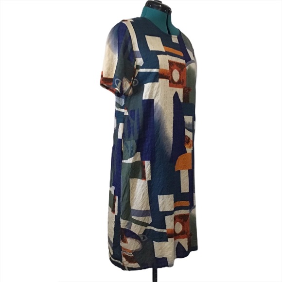 Besca Short-Sleeved Patterned Sheath Dress - Picture 4 of 16